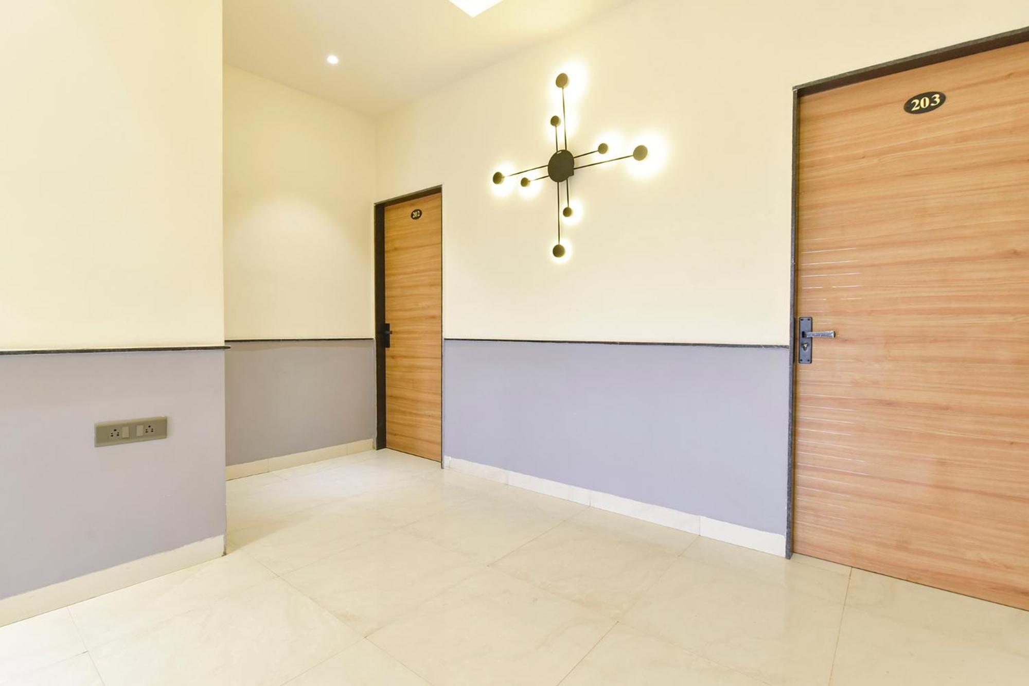Fabhotel Kesar Indore Exterior photo